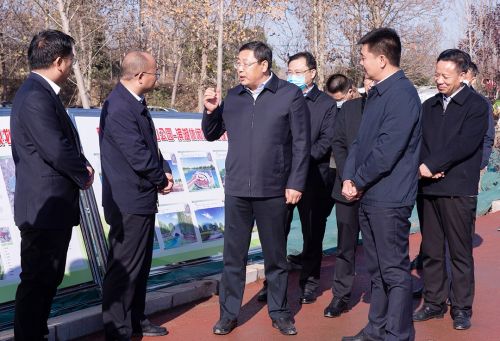 马富国调研民生实事推进情况