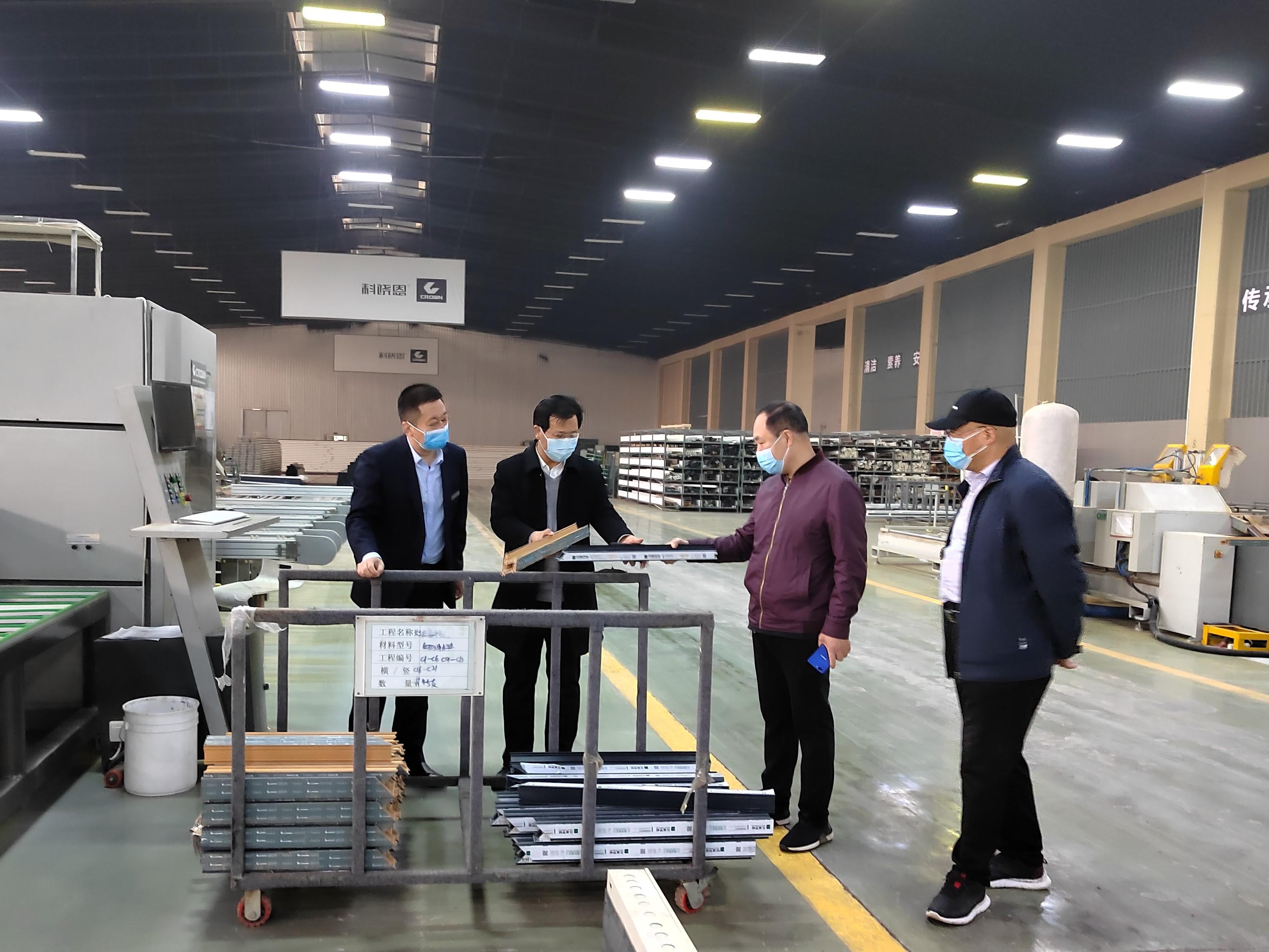 镜头丨“ 监督+服务”护航营商环境持续优化